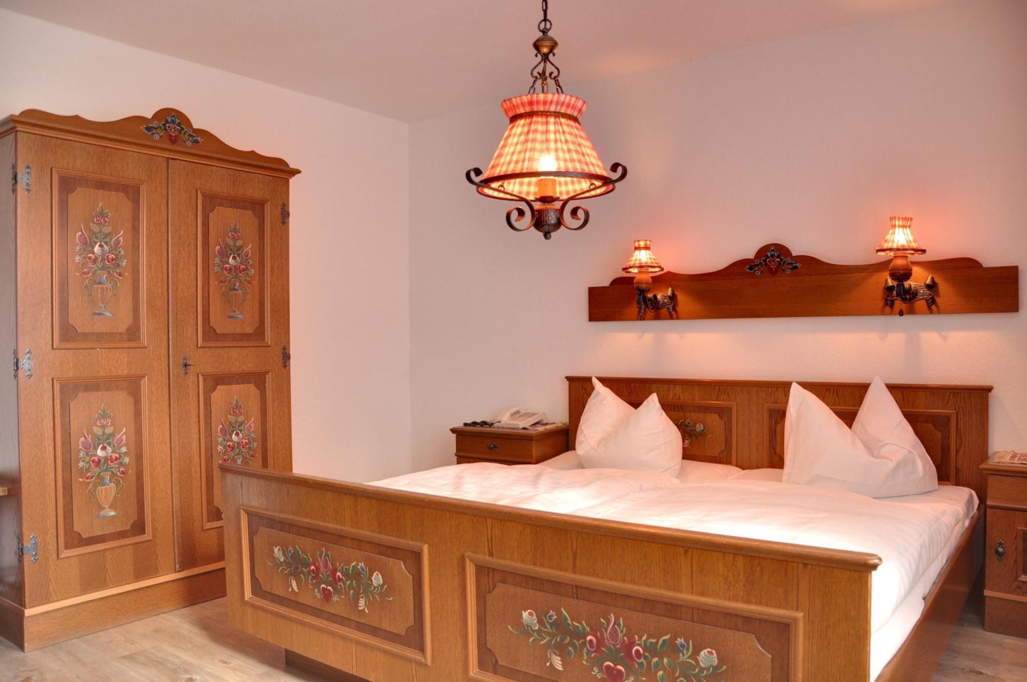 Hotel Schwalenberger Malkasten Schieder-Schwalenberg Bagian luar foto